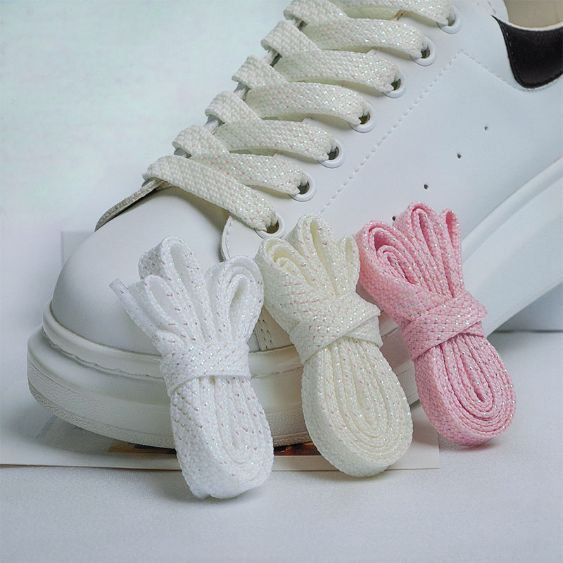 Lacets plats colorés à paillet - Travis Scott Lace avis et prix
