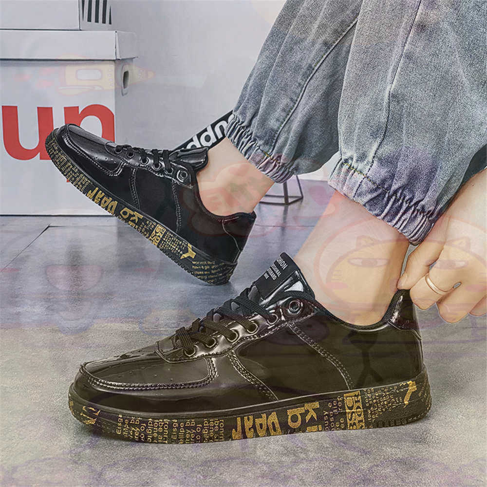 Pied rond taille 45 baskets en - Streetwear Brand Famous avis et prix